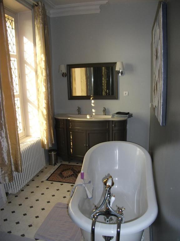 Chateau De Belle-Vue Bed & Breakfast Sainte-Cécile Rom bilde