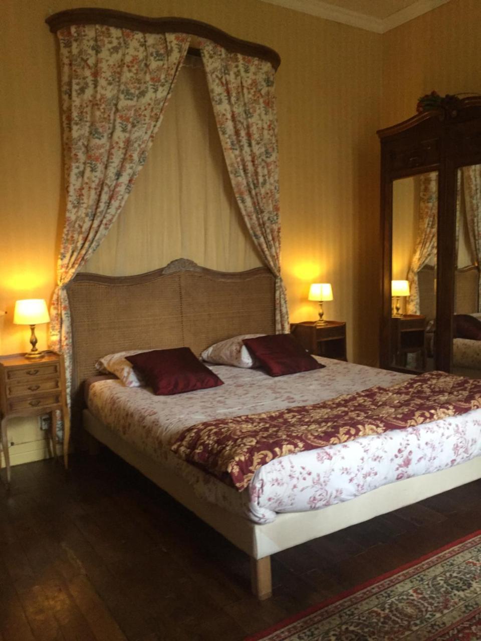 Chateau De Belle-Vue Bed & Breakfast Sainte-Cécile Eksteriør bilde
