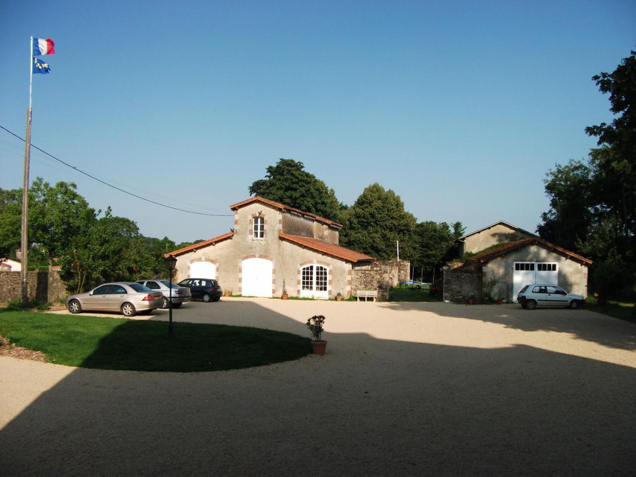 Chateau De Belle-Vue Bed & Breakfast Sainte-Cécile Eksteriør bilde